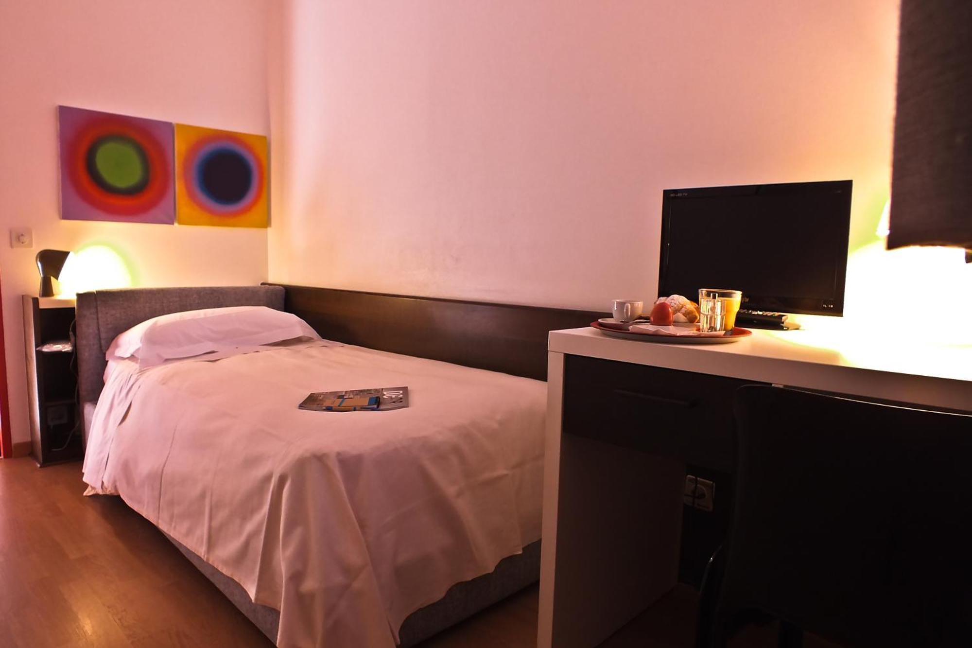 Hotel Garni Centro Chiasso Exterior photo