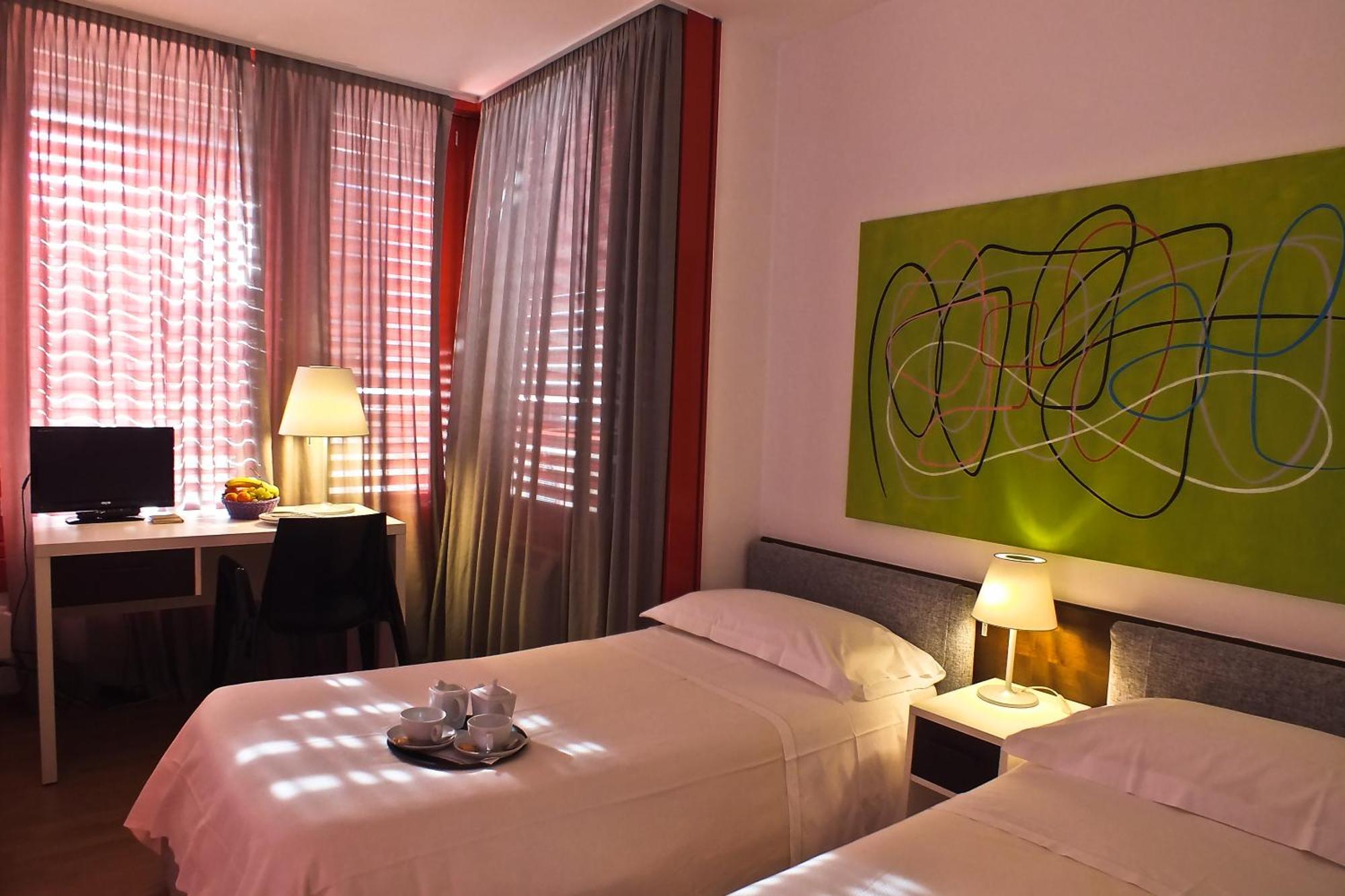 Hotel Garni Centro Chiasso Exterior photo
